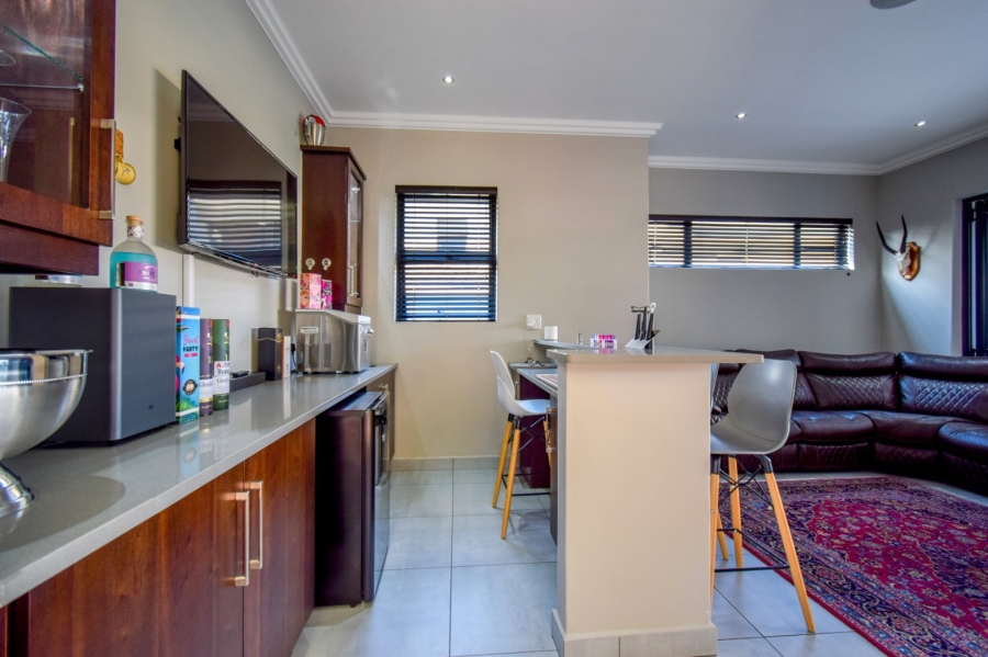 4 Bedroom Property for Sale in Lombardy Gauteng