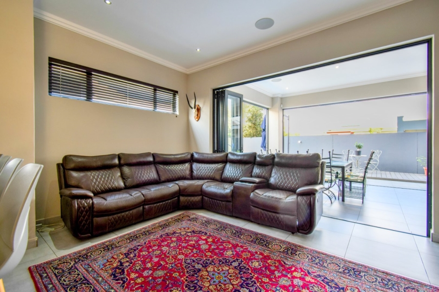 4 Bedroom Property for Sale in Lombardy Gauteng