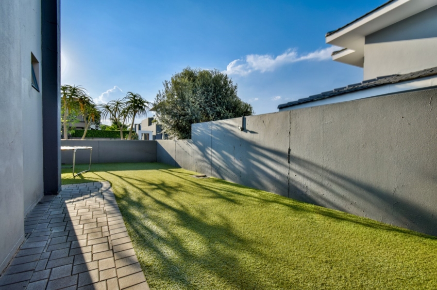 4 Bedroom Property for Sale in Lombardy Gauteng