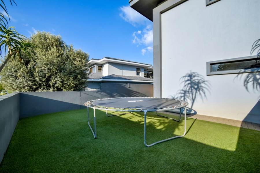 4 Bedroom Property for Sale in Lombardy Gauteng