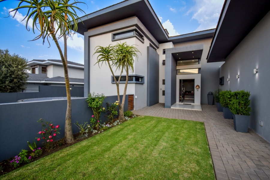 4 Bedroom Property for Sale in Lombardy Gauteng