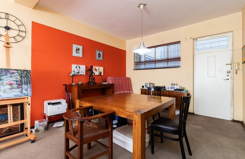 To Let 2 Bedroom Property for Rent in Rosebank Gauteng