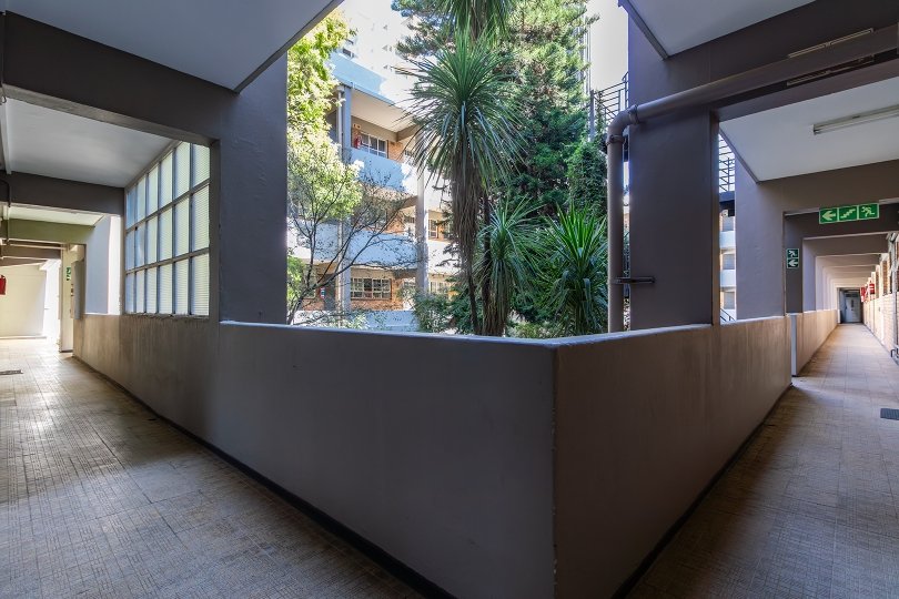 To Let 2 Bedroom Property for Rent in Rosebank Gauteng