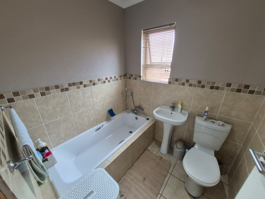 3 Bedroom Property for Sale in Montana Park Gauteng