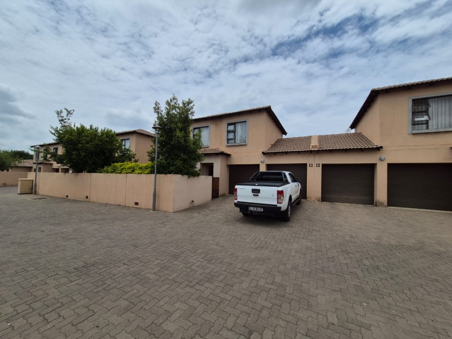 3 Bedroom Property for Sale in Montana Park Gauteng