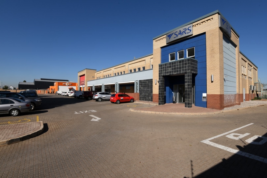 To Let commercial Property for Rent in Anderbolt Gauteng