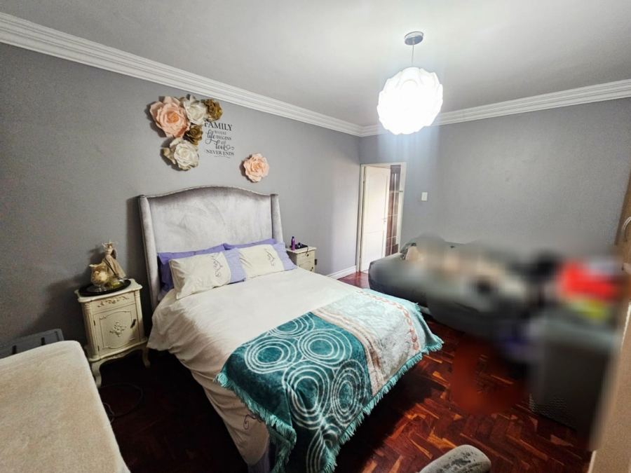 To Let 6 Bedroom Property for Rent in Monavoni Gauteng