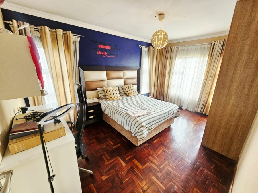 To Let 6 Bedroom Property for Rent in Monavoni Gauteng