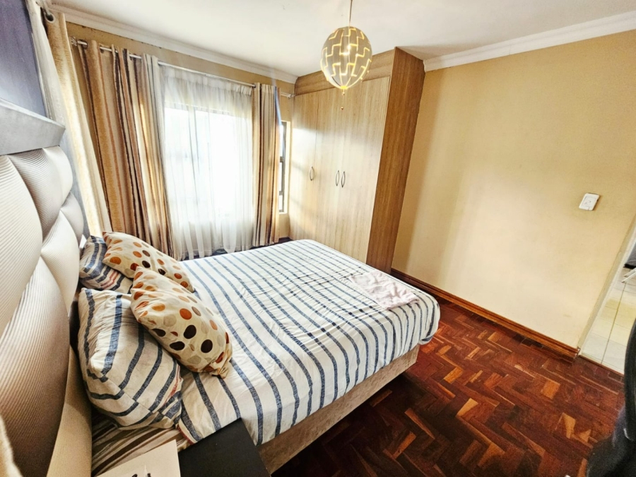 To Let 6 Bedroom Property for Rent in Monavoni Gauteng