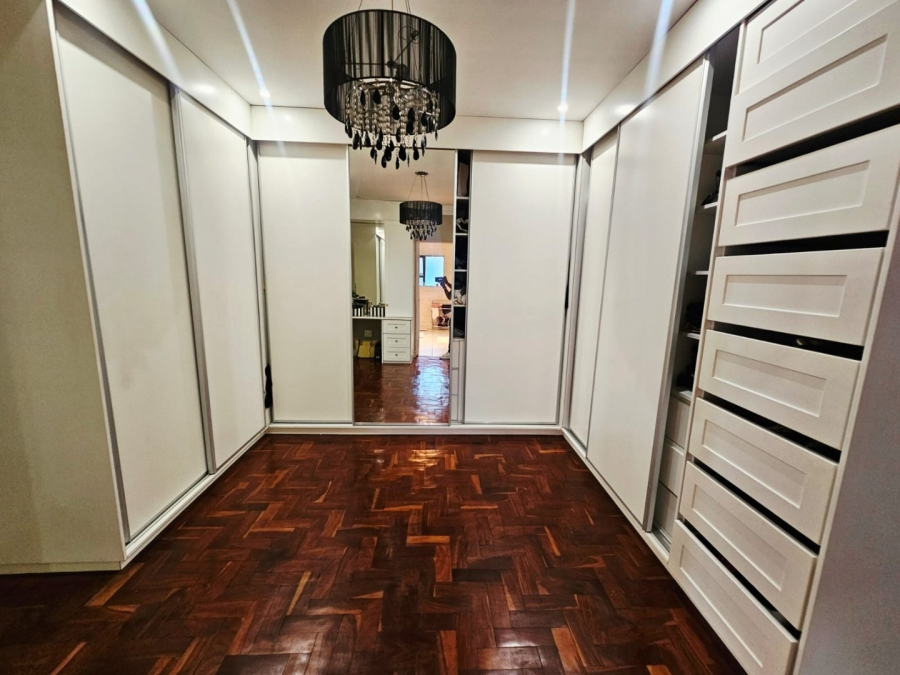 To Let 6 Bedroom Property for Rent in Monavoni Gauteng