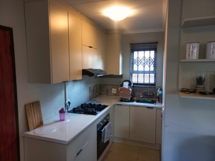 3 Bedroom Property for Sale in Windmill Park Gauteng