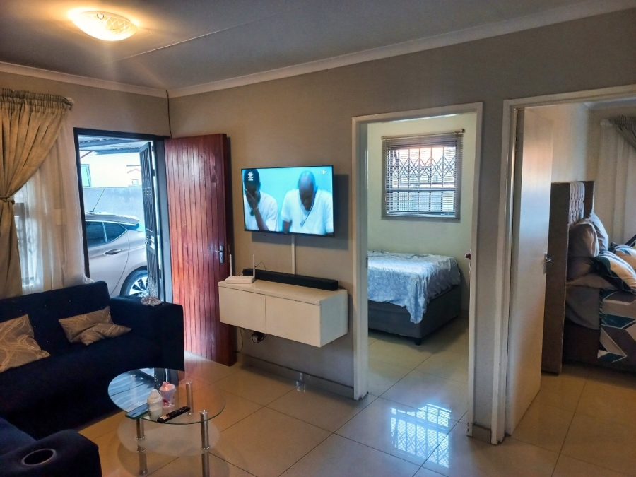 3 Bedroom Property for Sale in Windmill Park Gauteng