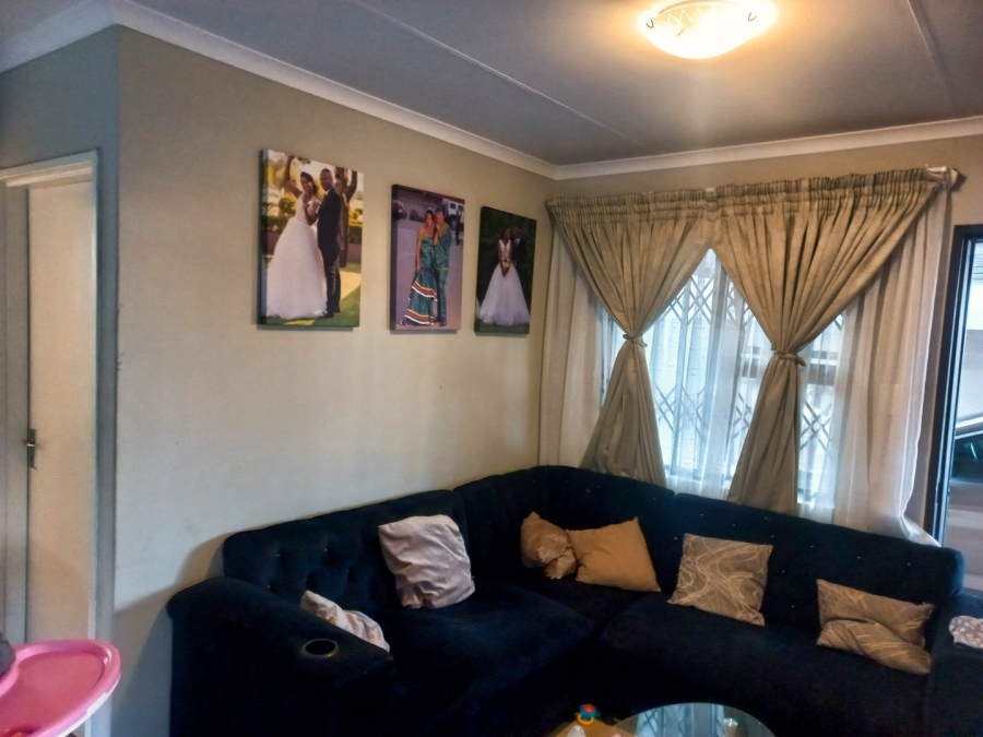 3 Bedroom Property for Sale in Windmill Park Gauteng