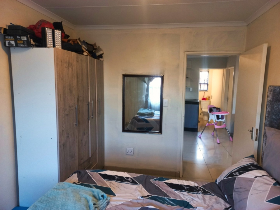 3 Bedroom Property for Sale in Windmill Park Gauteng