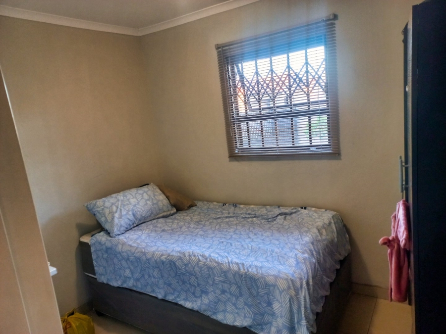 3 Bedroom Property for Sale in Windmill Park Gauteng