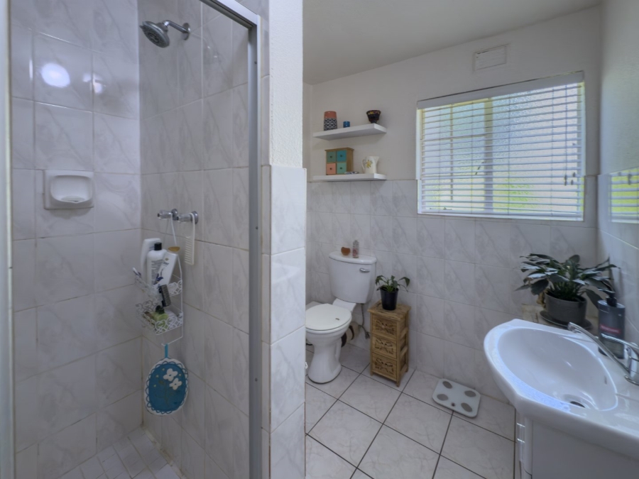 2 Bedroom Property for Sale in Eden Glen Gauteng