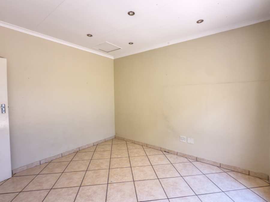 3 Bedroom Property for Sale in Eden Glen Gauteng