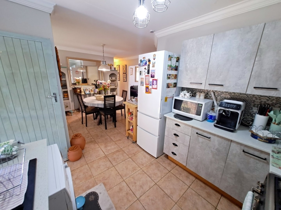 2 Bedroom Property for Sale in Pierre Van Ryneveld Gauteng