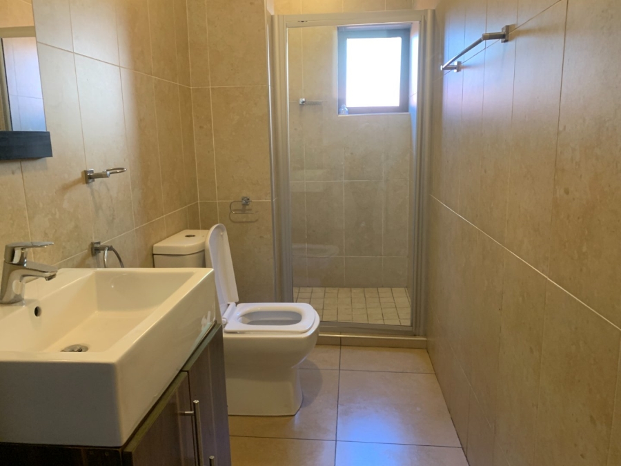 To Let 4 Bedroom Property for Rent in Monavoni Gauteng