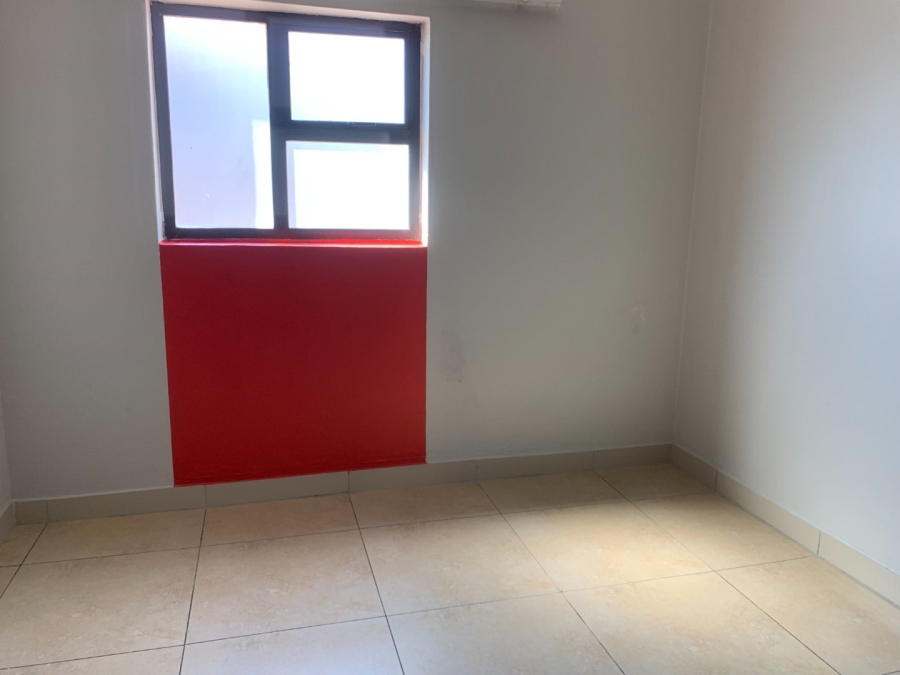 To Let 4 Bedroom Property for Rent in Monavoni Gauteng