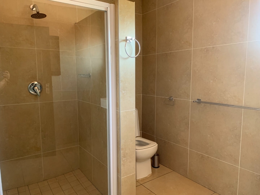 To Let 4 Bedroom Property for Rent in Monavoni Gauteng