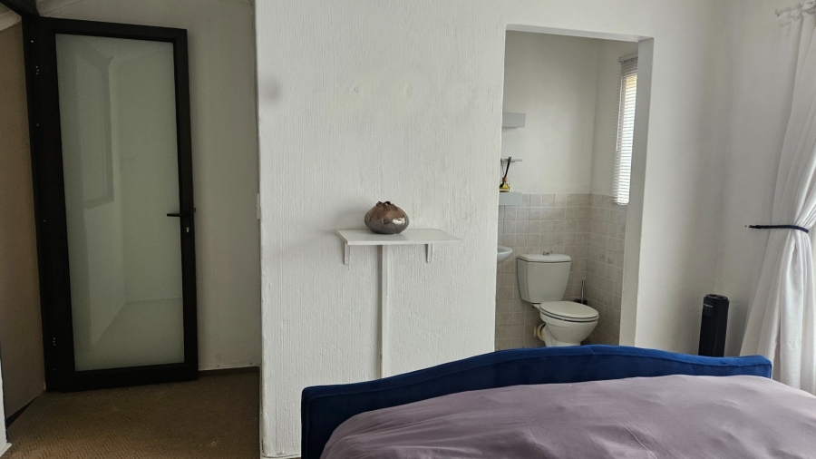 To Let 3 Bedroom Property for Rent in Heuwelsig Estate Gauteng