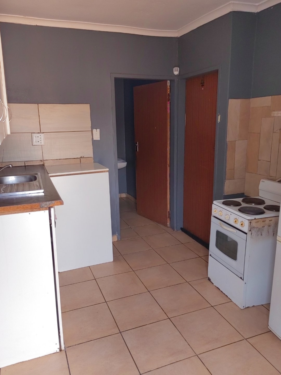 12 Bedroom Property for Sale in Westdene Gauteng