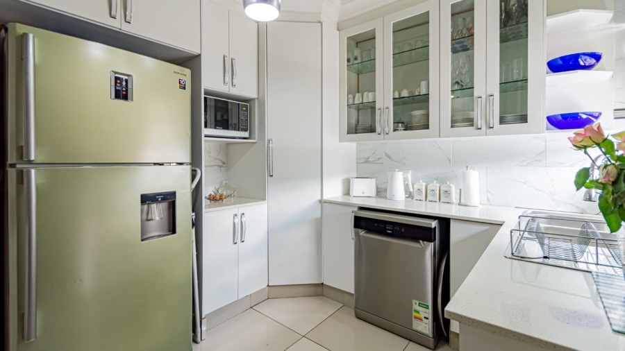 To Let 4 Bedroom Property for Rent in Lindhaven Gauteng