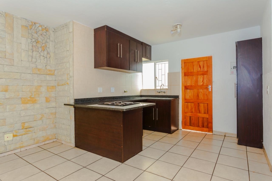 2 Bedroom Property for Sale in Halfway Gardens Gauteng