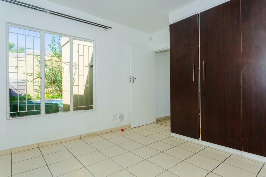 2 Bedroom Property for Sale in Halfway Gardens Gauteng