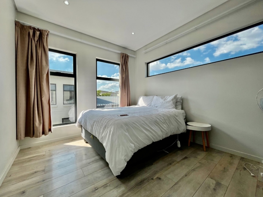 To Let 3 Bedroom Property for Rent in Crowthorne AH Gauteng