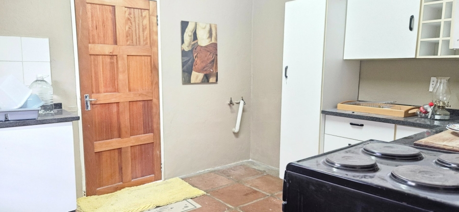 1 Bedroom Property for Sale in Fontainebleau Gauteng