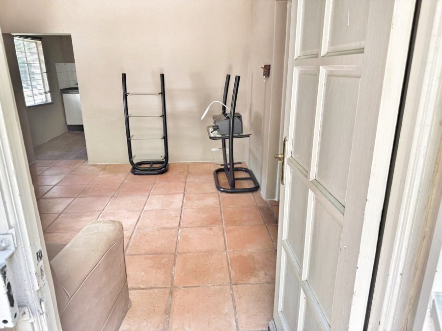 To Let 1 Bedroom Property for Rent in Moret Gauteng