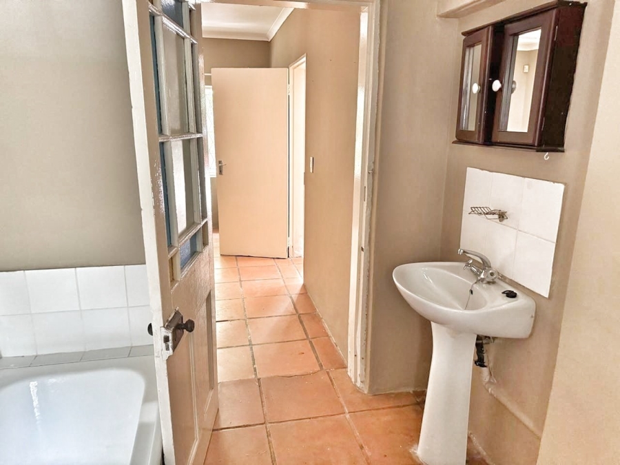 To Let 1 Bedroom Property for Rent in Moret Gauteng