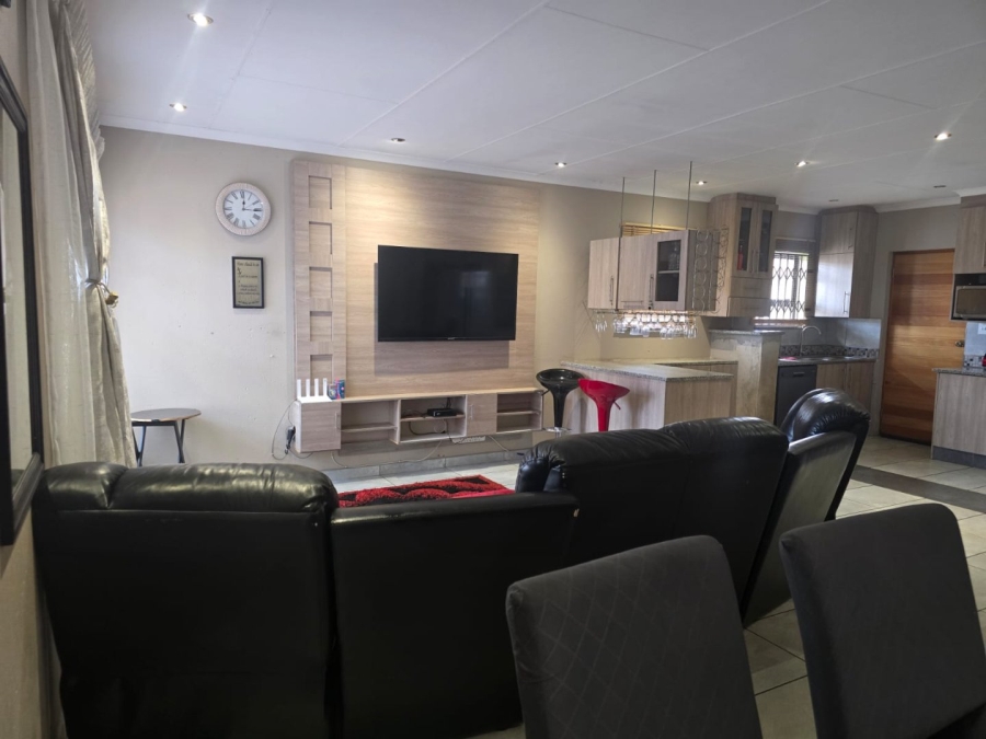 3 Bedroom Property for Sale in Comet Gauteng