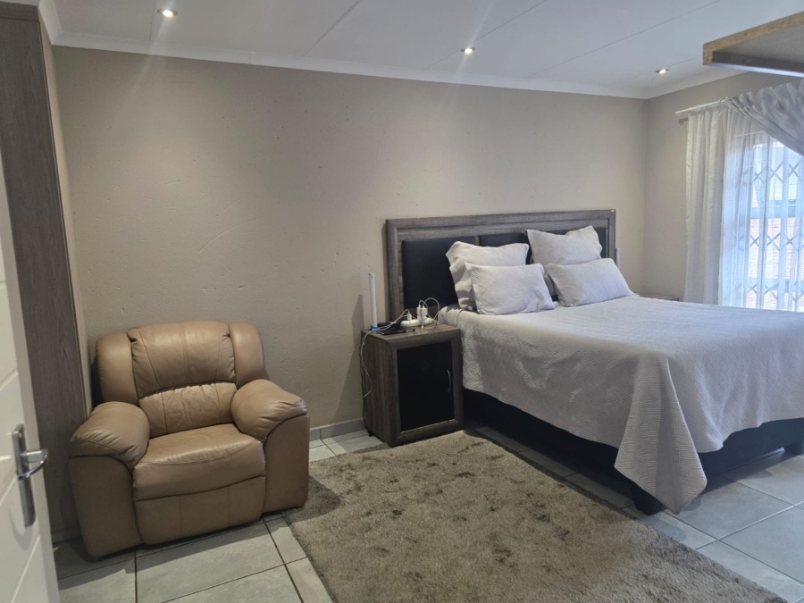 3 Bedroom Property for Sale in Comet Gauteng