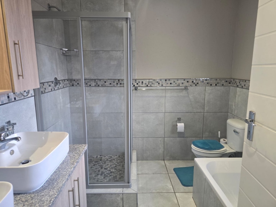 3 Bedroom Property for Sale in Comet Gauteng