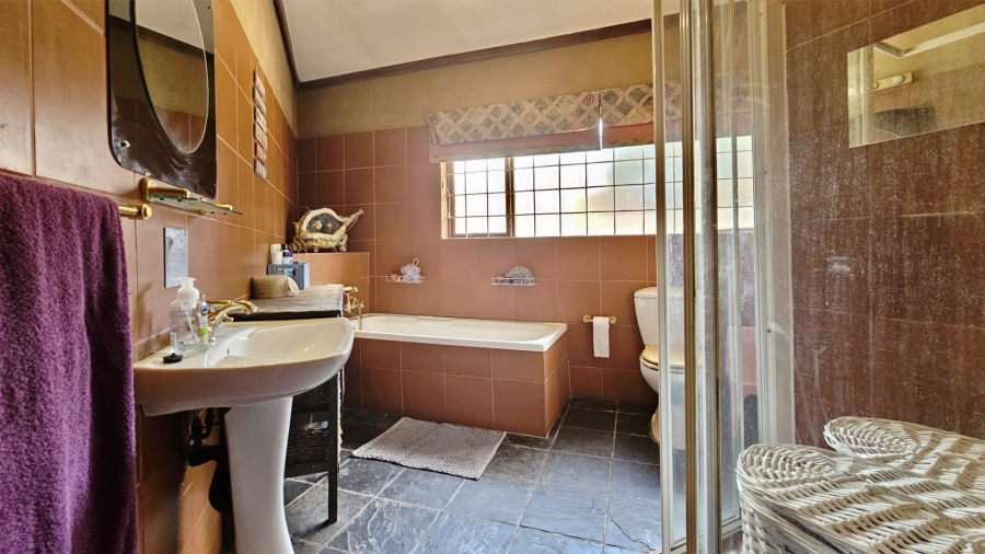 3 Bedroom Property for Sale in Risiville Gauteng