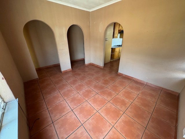 4 Bedroom Property for Sale in Glen Marais Gauteng