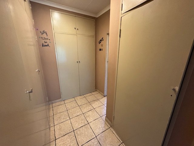 4 Bedroom Property for Sale in Glen Marais Gauteng
