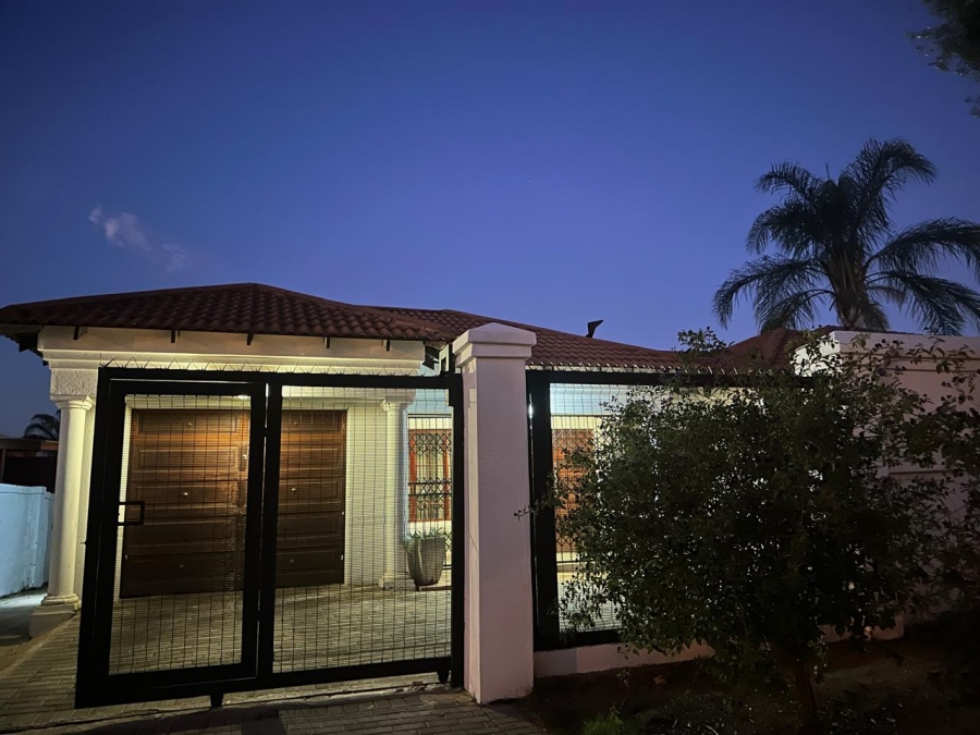4 Bedroom Property for Sale in Montana Gauteng