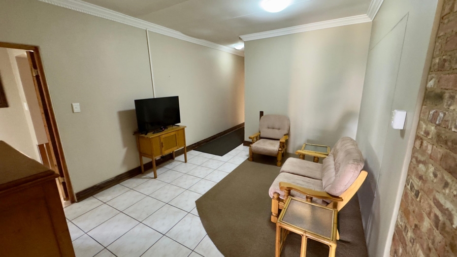 8 Bedroom Property for Sale in Pretoria North Gauteng