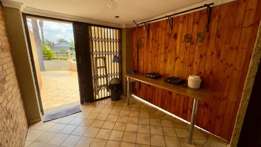 8 Bedroom Property for Sale in Pretoria North Gauteng