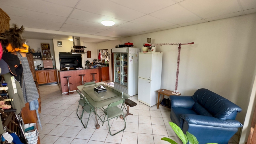 8 Bedroom Property for Sale in Pretoria North Gauteng