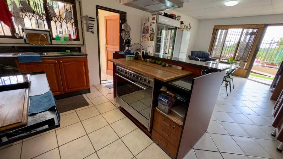 8 Bedroom Property for Sale in Pretoria North Gauteng