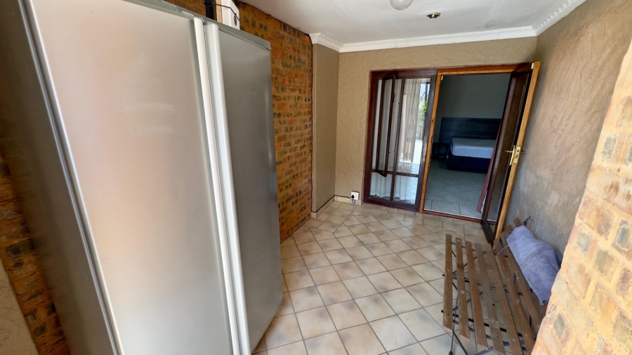 8 Bedroom Property for Sale in Pretoria North Gauteng