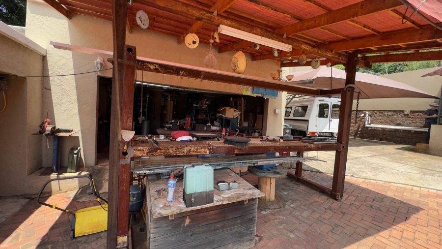 8 Bedroom Property for Sale in Pretoria North Gauteng
