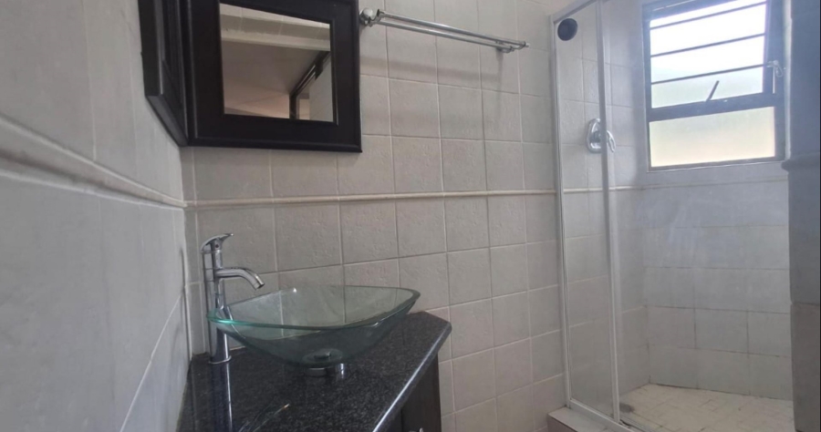 4 Bedroom Property for Sale in Kloofendal Gauteng