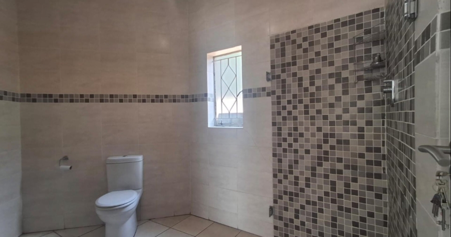 4 Bedroom Property for Sale in Kloofendal Gauteng