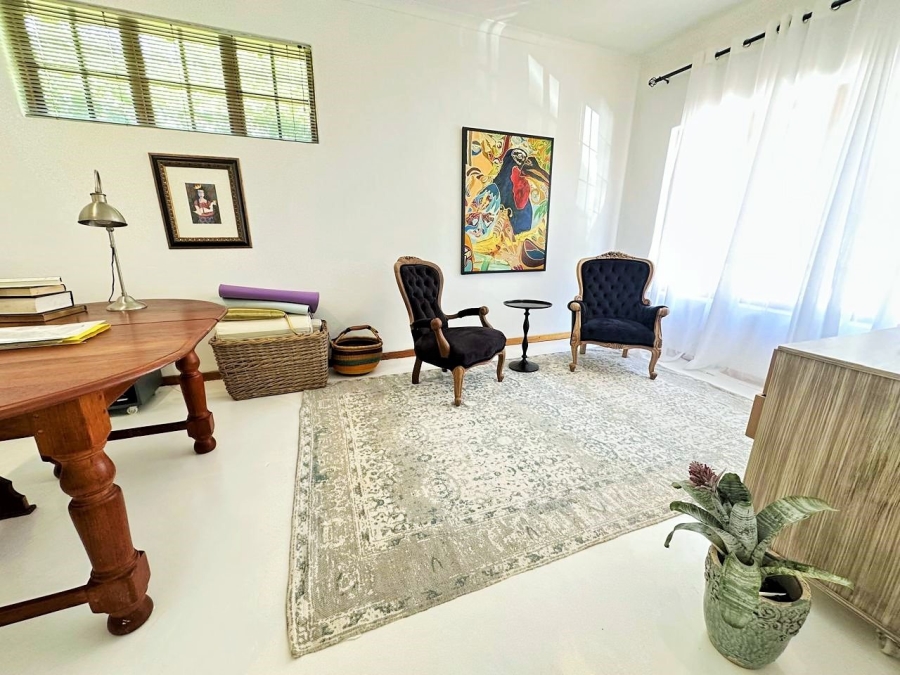 3 Bedroom Property for Sale in Eldoraigne Gauteng